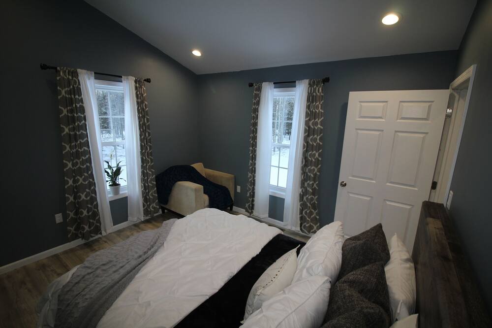 Photo of Bedroom in Monticello
