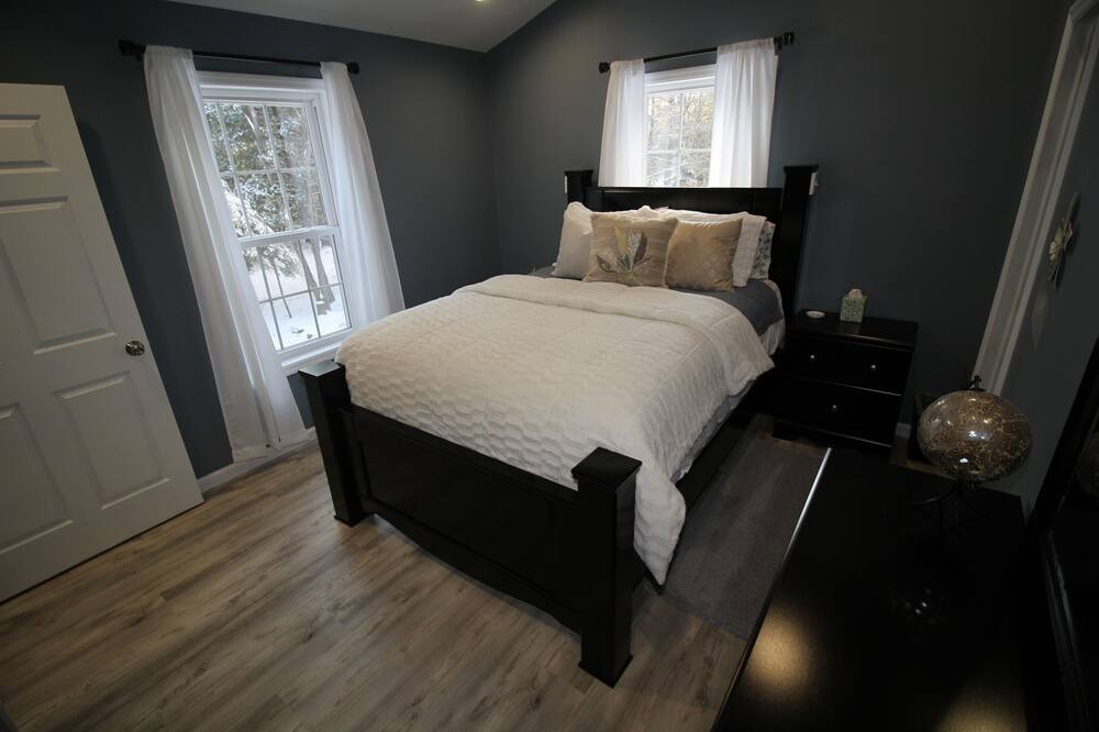 Photo of Bedroom in Monticello