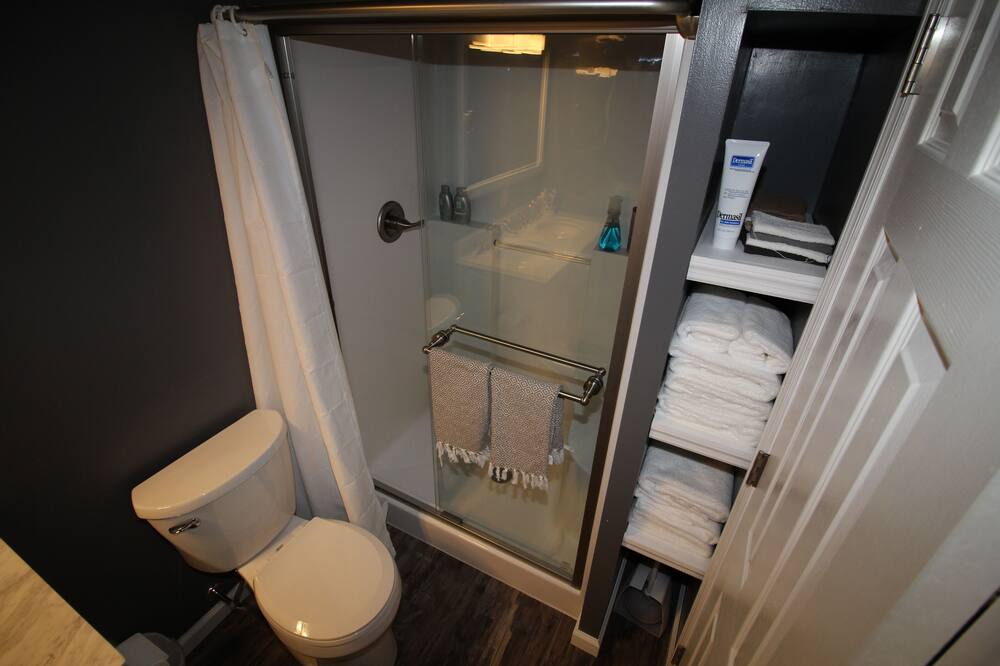 Photo of Bathroom in Monticello