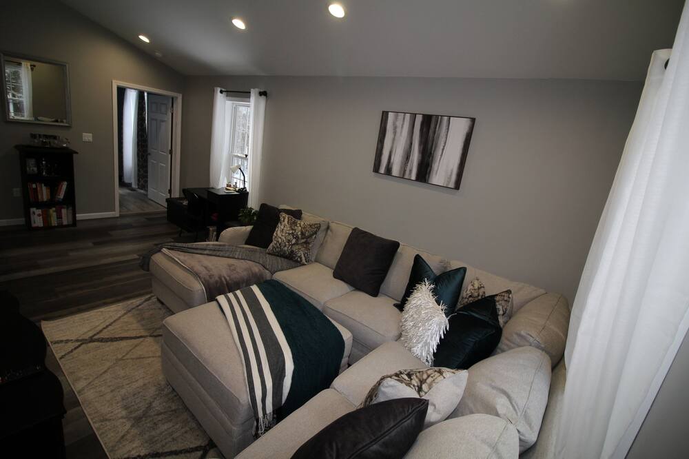 Photo of Bedroom in Monticello