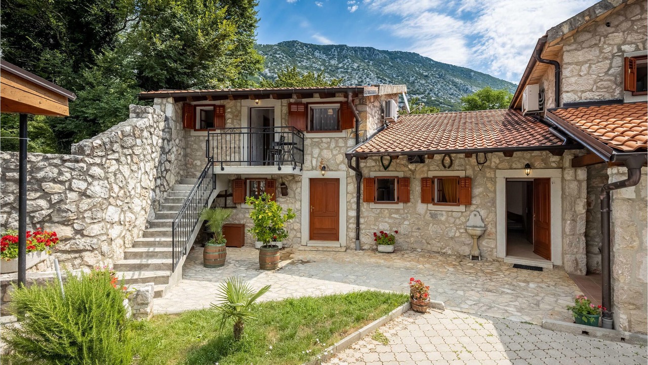 Photo of Outdoor in Drivenik