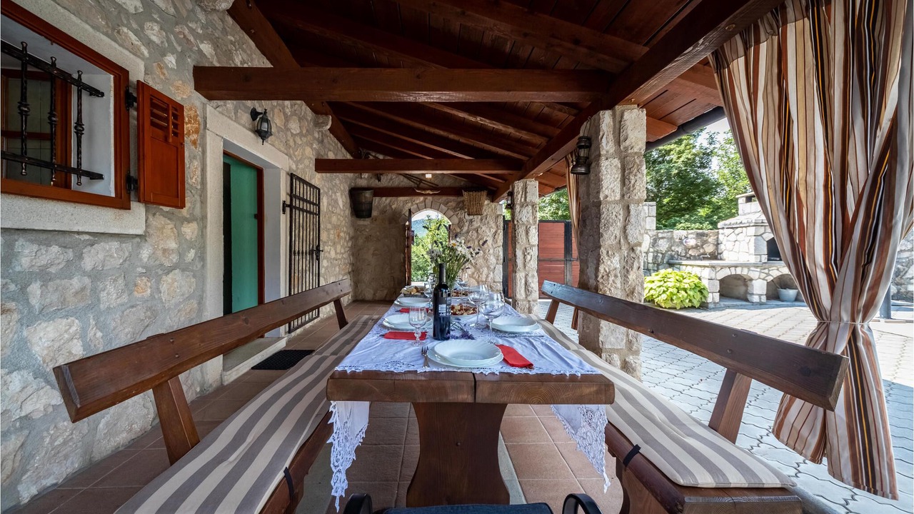 Photo of Patio Balcony in Drivenik