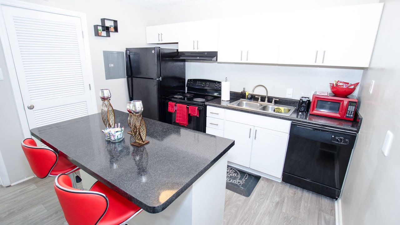 Photo of Kitchen in Lavista Park