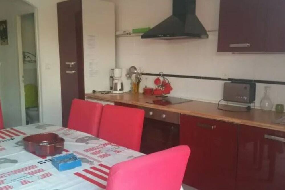 Photo of Kitchen in Saint-Laurent-de-la-Salanque
