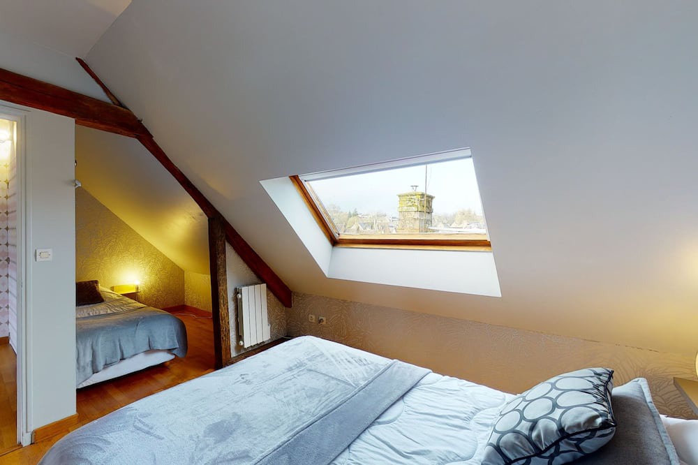 Photo of Bedroom in Villedieu-les-Poeles