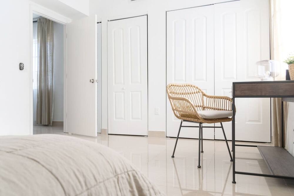 Photo of Others in South Pointe