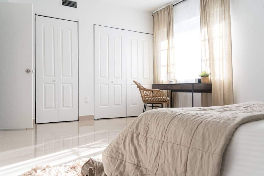 Photo of Others in South Pointe