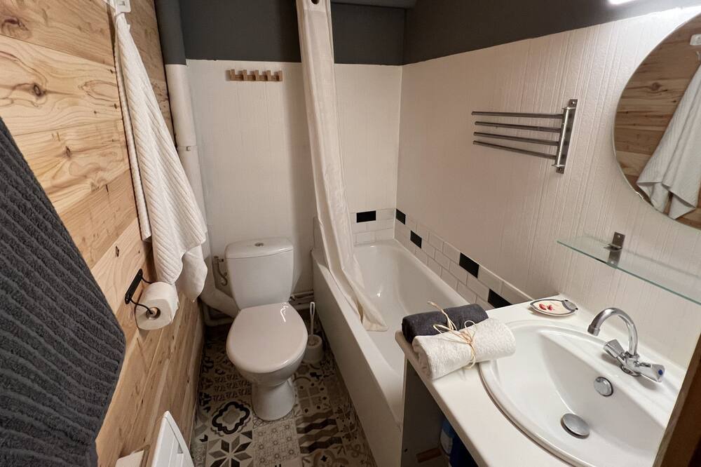 Photo of Bathroom in Guzet Neige