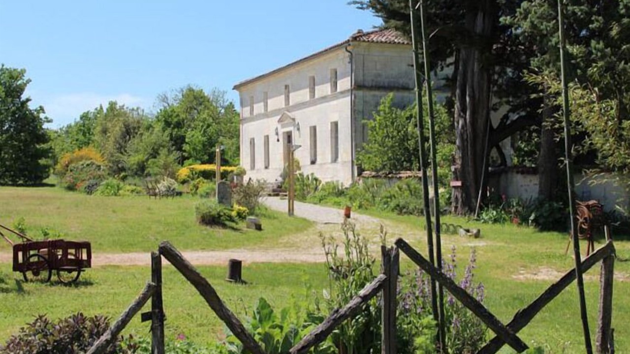 Photo of Outdoor in La Gripperie-Saint-Symphorien