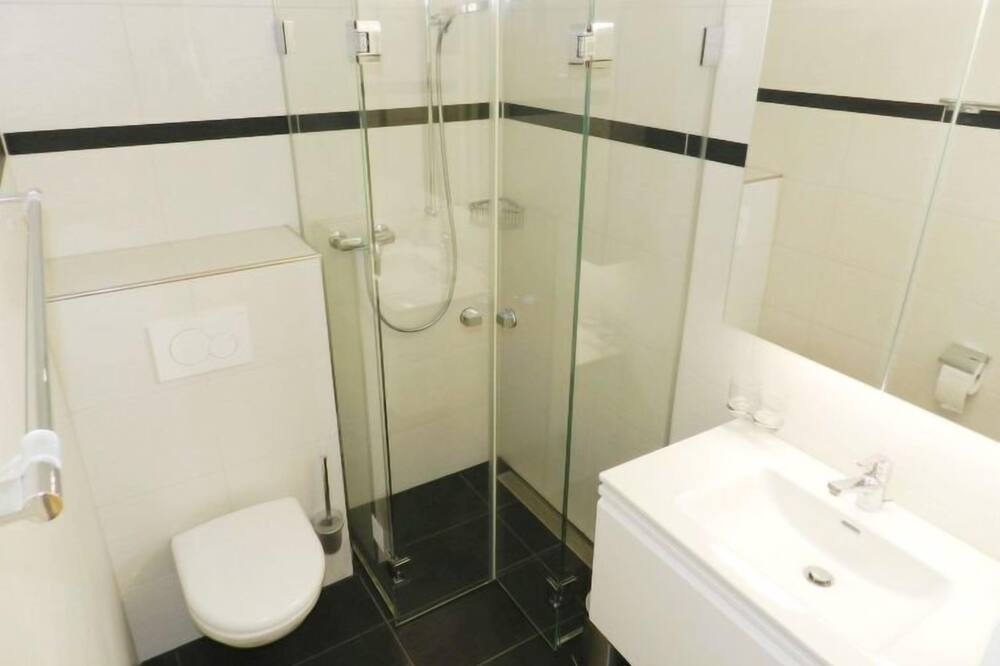 Photo of Bathroom in Saanenmoeser