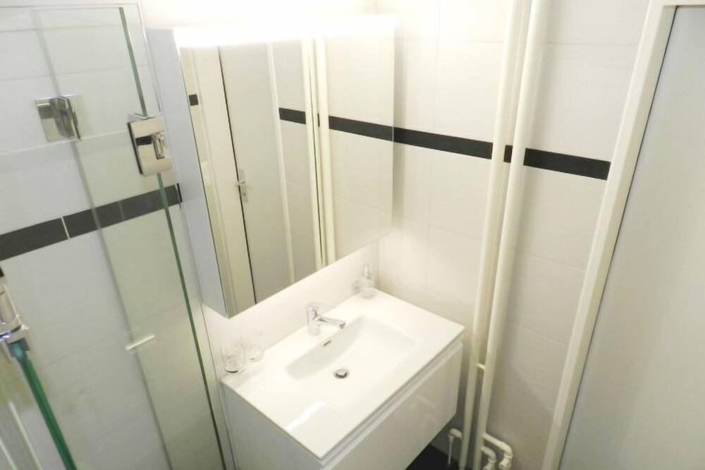 Photo of Bathroom in Saanenmoeser