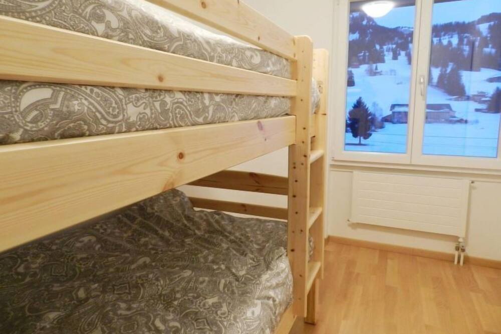 Photo of Bedroom in Saanenmoeser