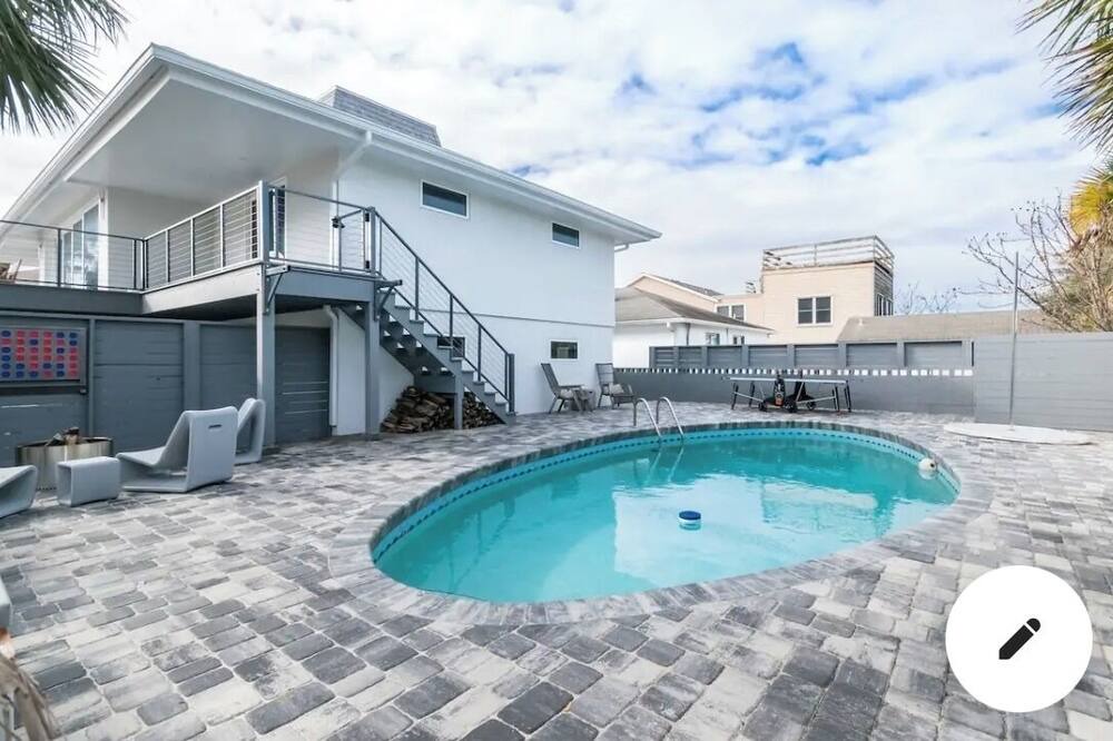 Photo of Outdoor in Neptune Beach