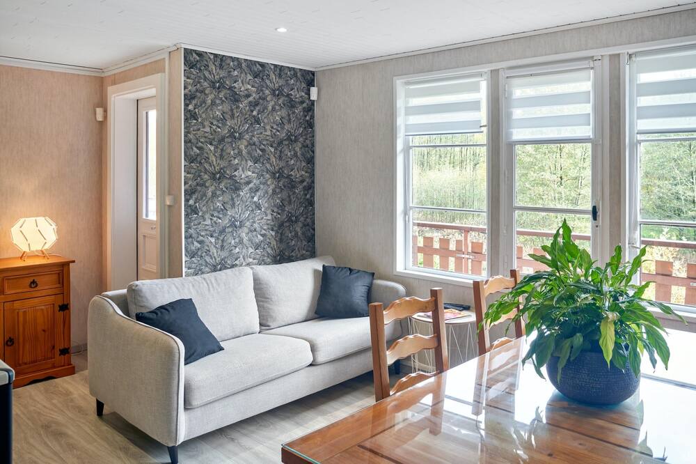 Photo of Livingroom in Pierre-Percee