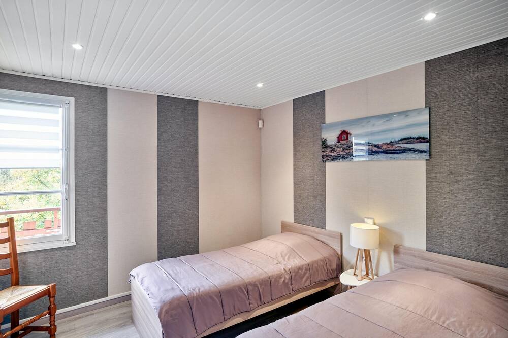 Photo of Bedroom in Pierre-Percee