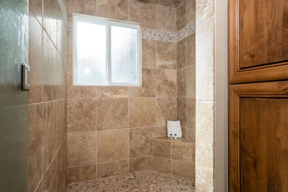Photo of Bathroom in Ridgewood