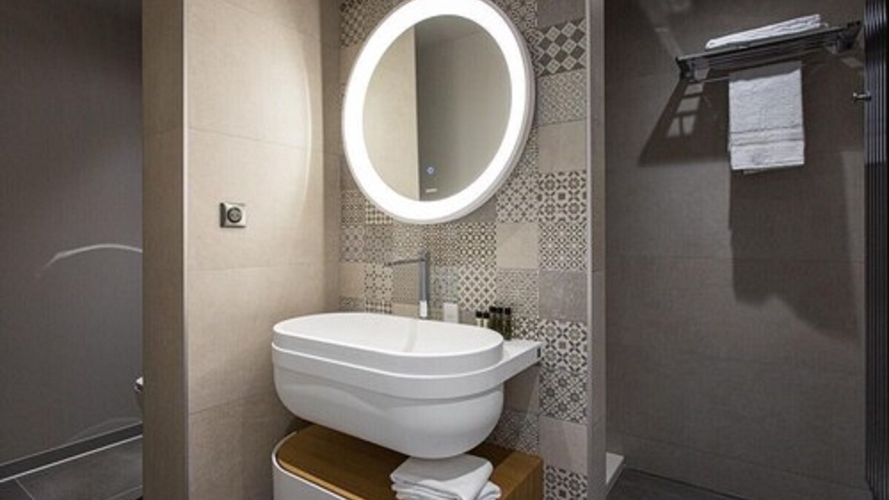 Photo of Bathroom in Savigny-les-Beaune