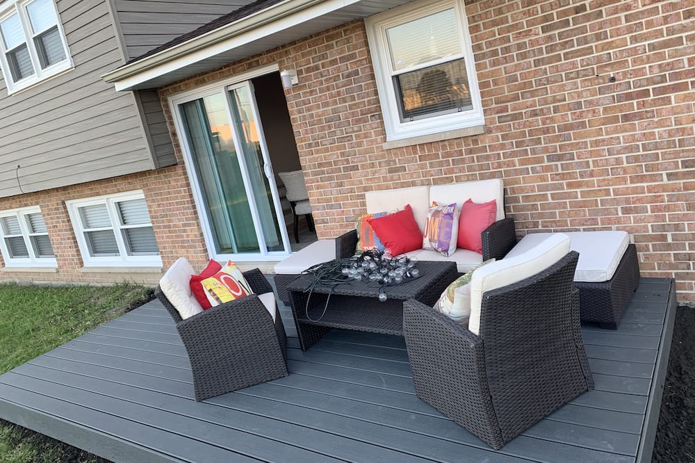 Photo of Patio Balcony in Country Club Hills