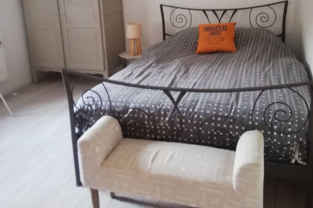 Photo of Bedroom in Vimy