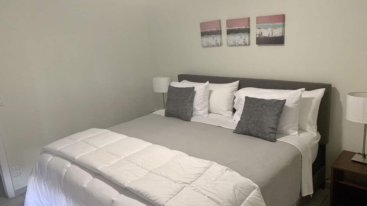 Photo of Bedroom in Hallandale Beach