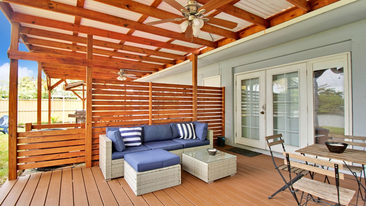 Photo of Outdoor in Hallandale Beach