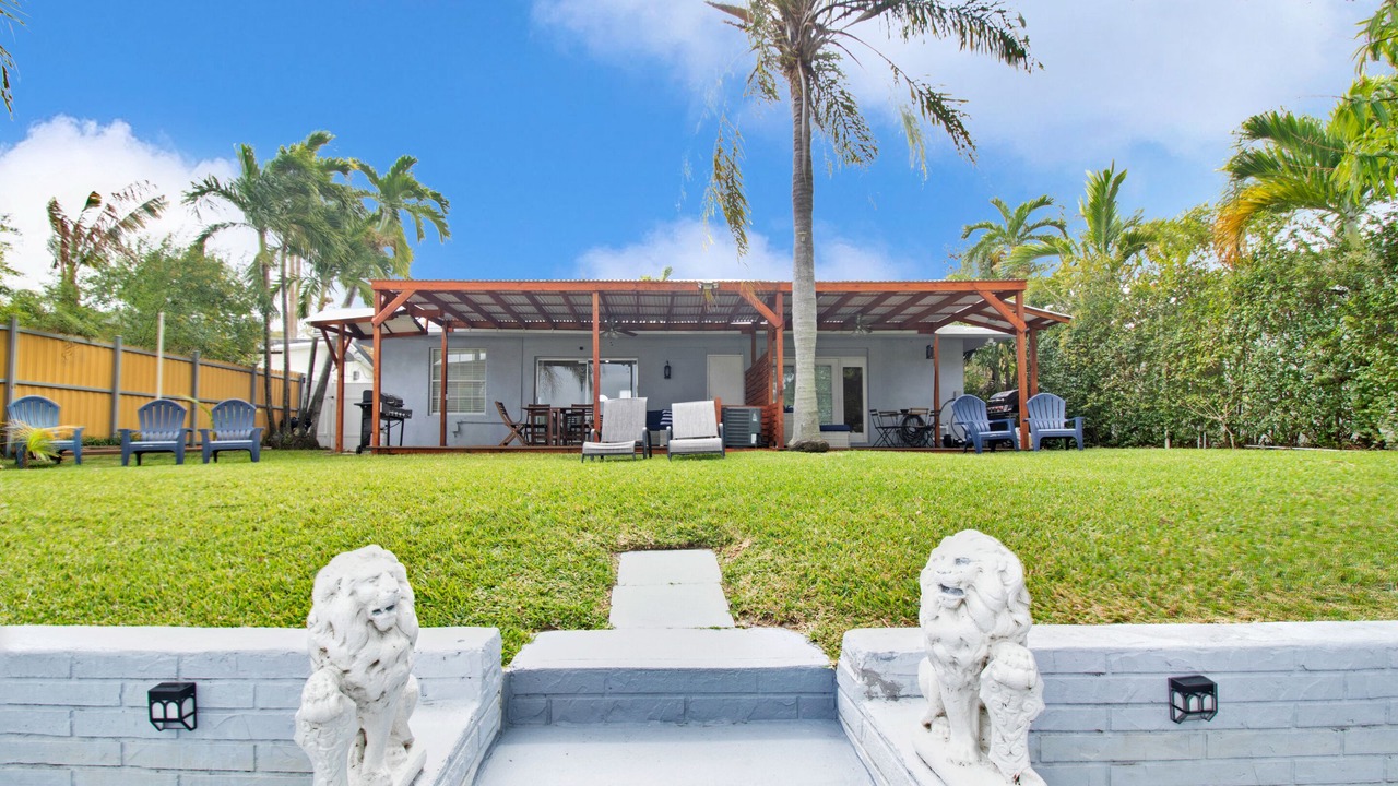 Photo of Patio Balcony in Hallandale Beach