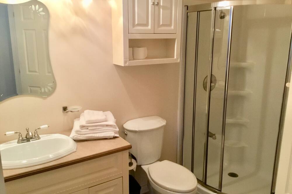 Photo of Bathroom in Venise-en-Quebec