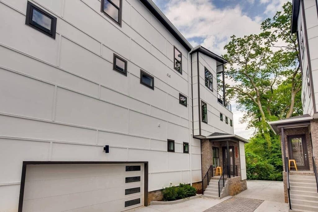 Photo of Outdoor in Berry Hill