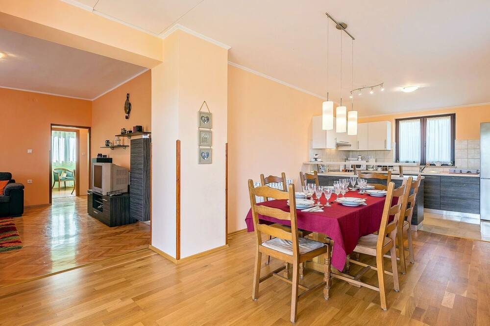 Photo of Bedroom in Skropeti