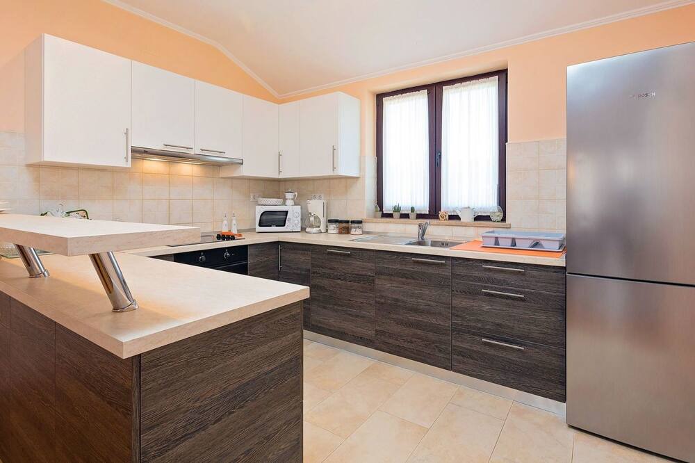 Photo of Bedroom in Skropeti