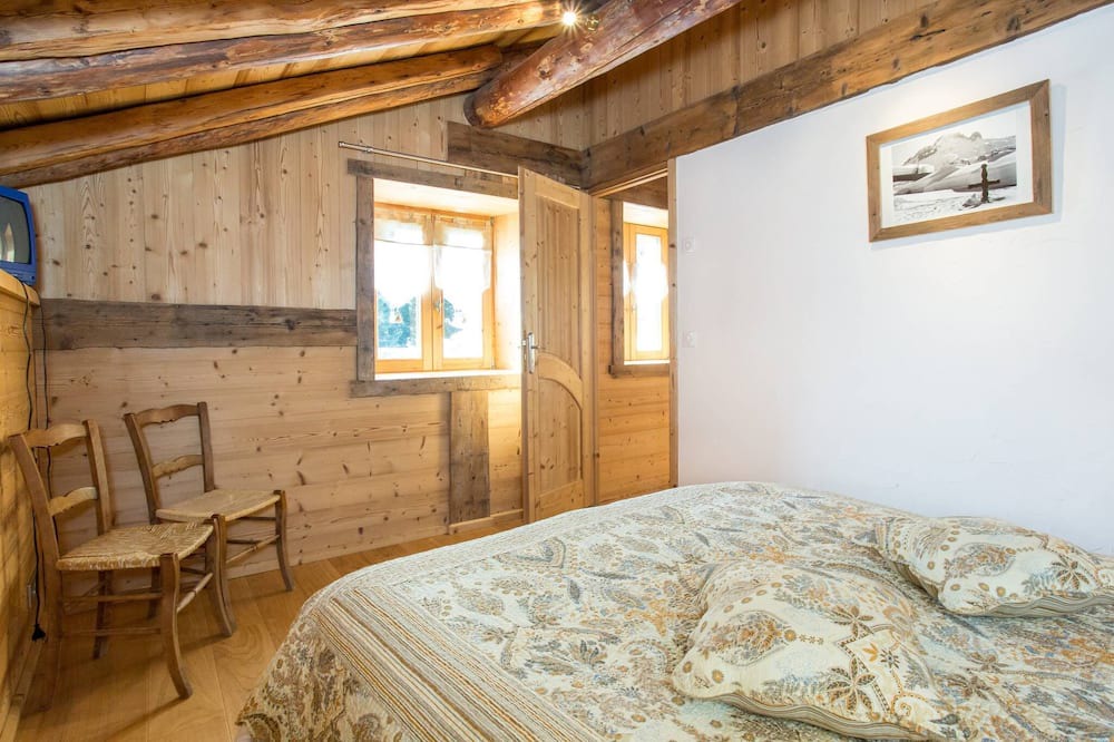 Photo of Bedroom in Montroc