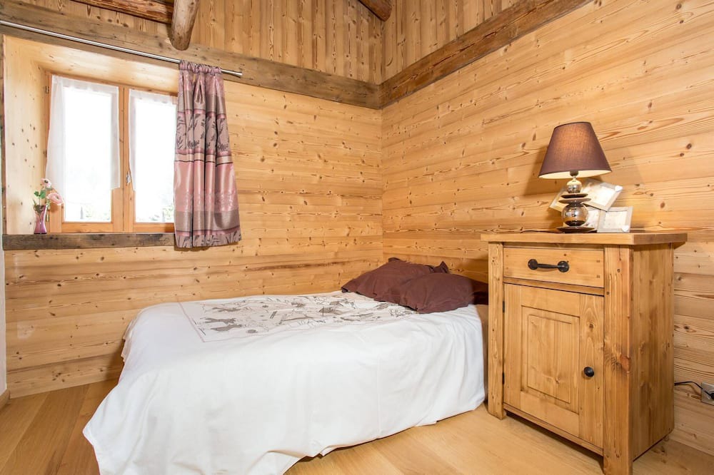 Photo of Bedroom in Montroc