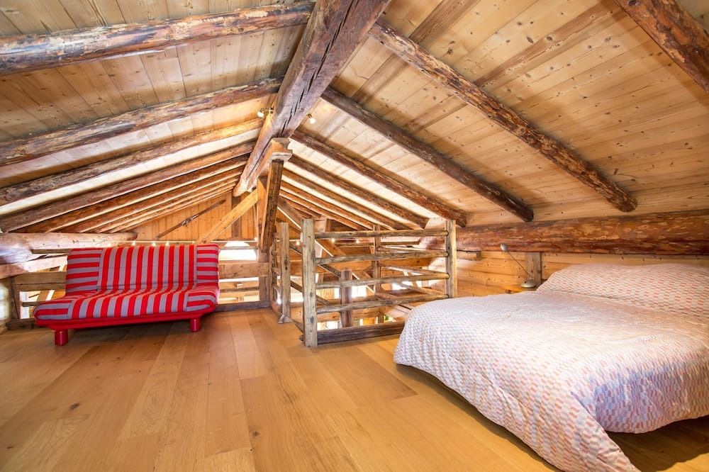 Photo of Bedroom in Montroc