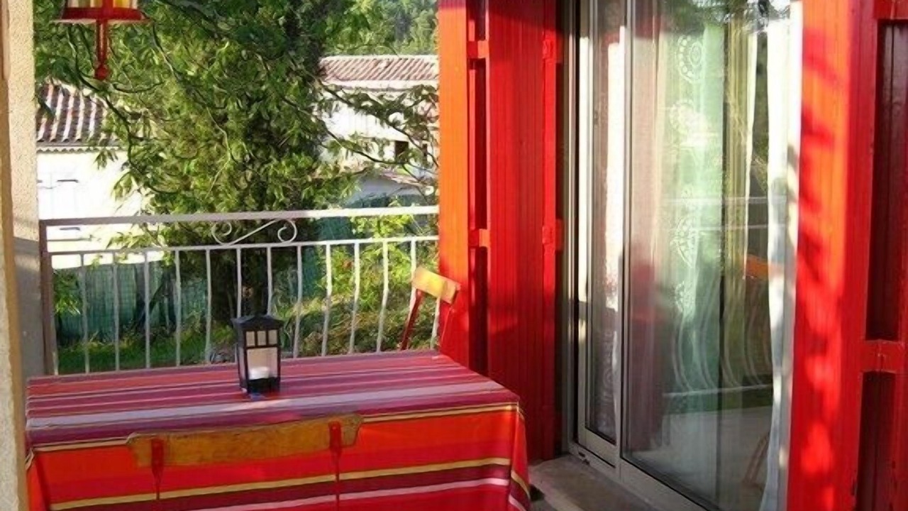 Photo of Outdoor in Banne