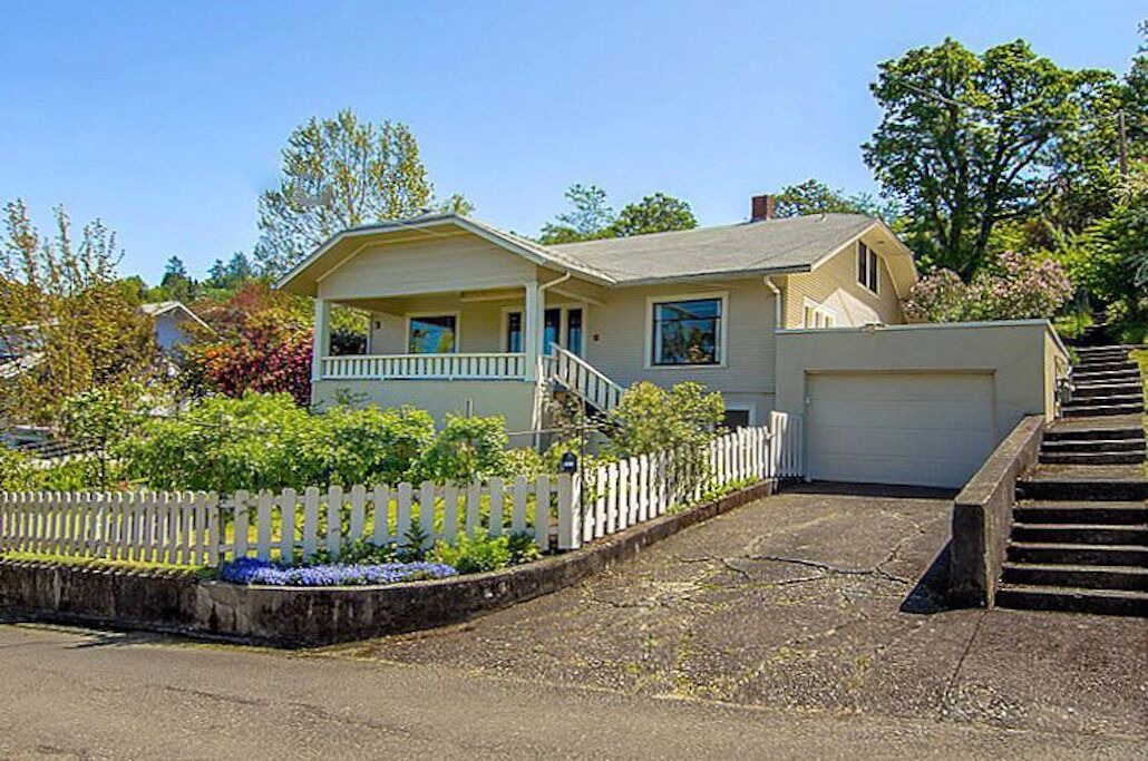 Photo of Outdoor in Roseburg