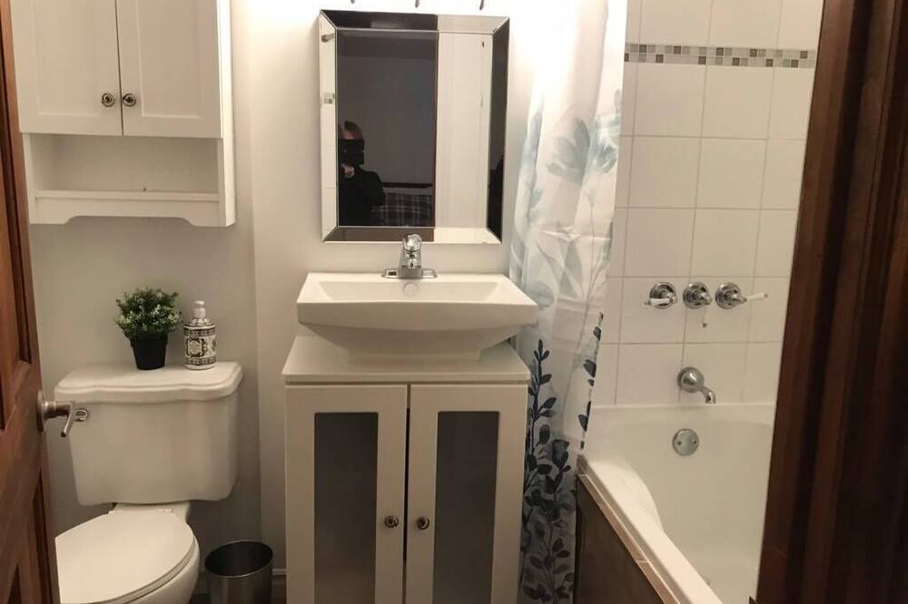 Photo of Bathroom in Saint-Sauveur