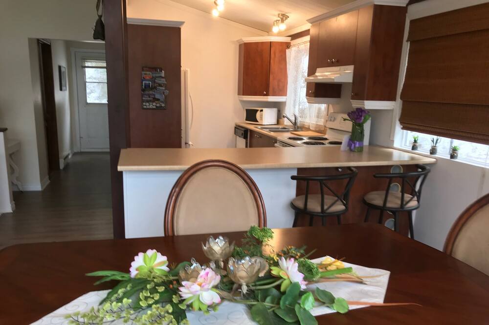 Photo of Kitchen in Saint-Sauveur
