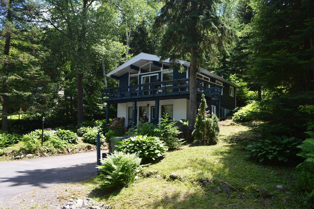 Photo of Outdoor in Saint-Sauveur