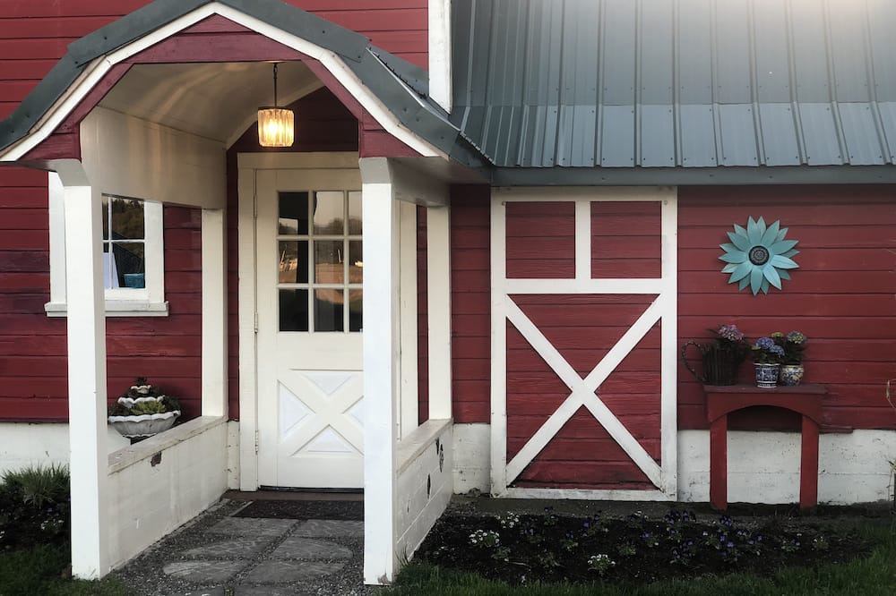 Photo of Outdoor in Arlington