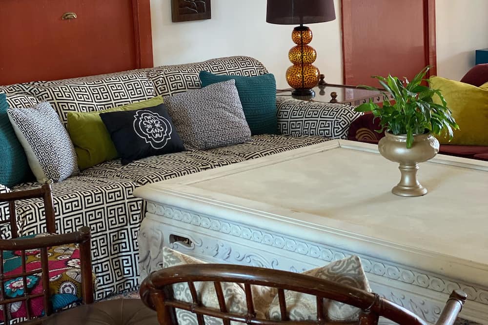 Photo of Livingroom in Arlington