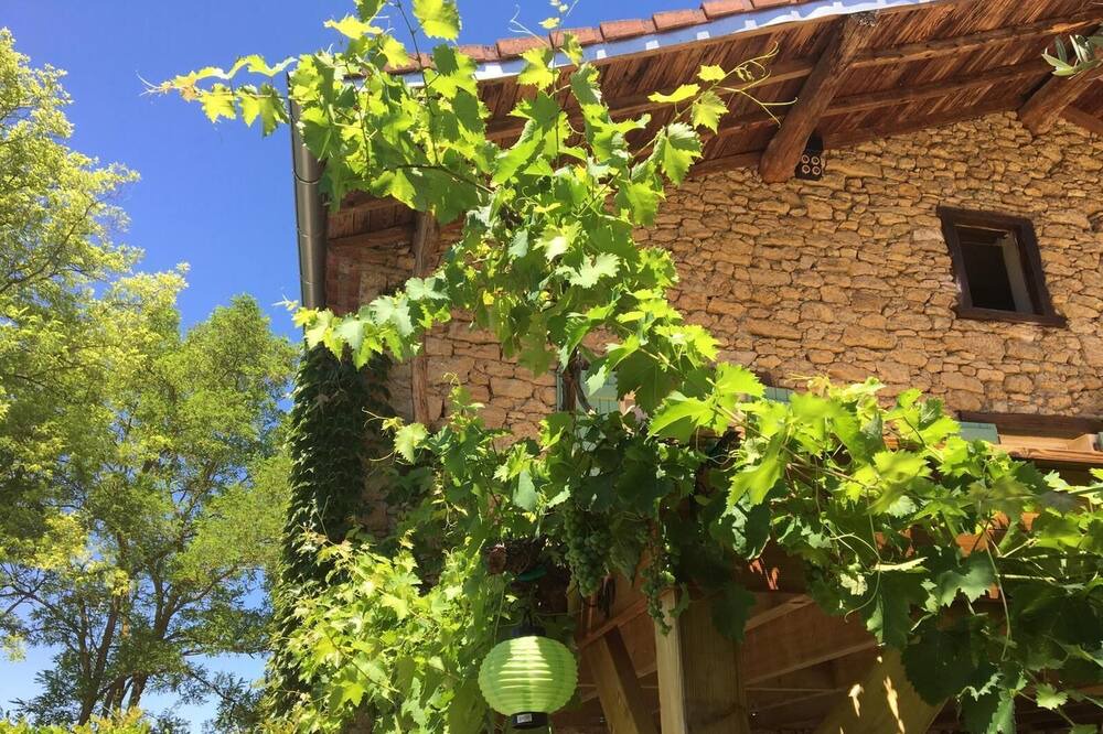 Photo of Outdoor in Lapenne