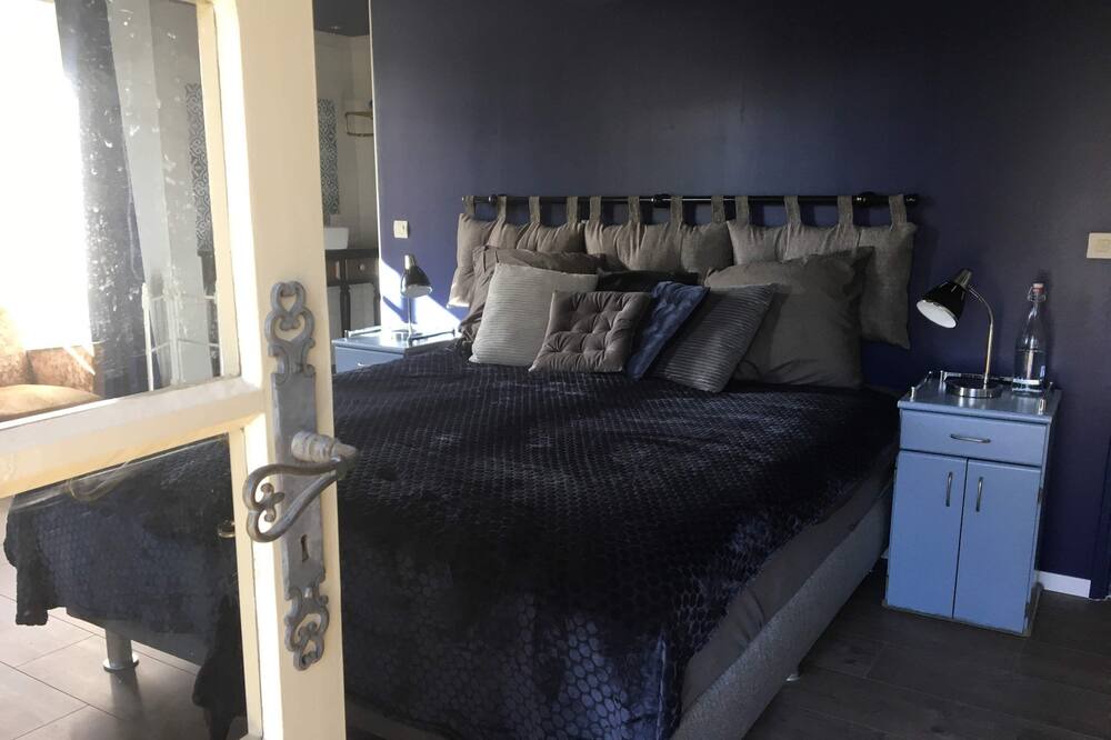 Photo of Bedroom in Lapenne