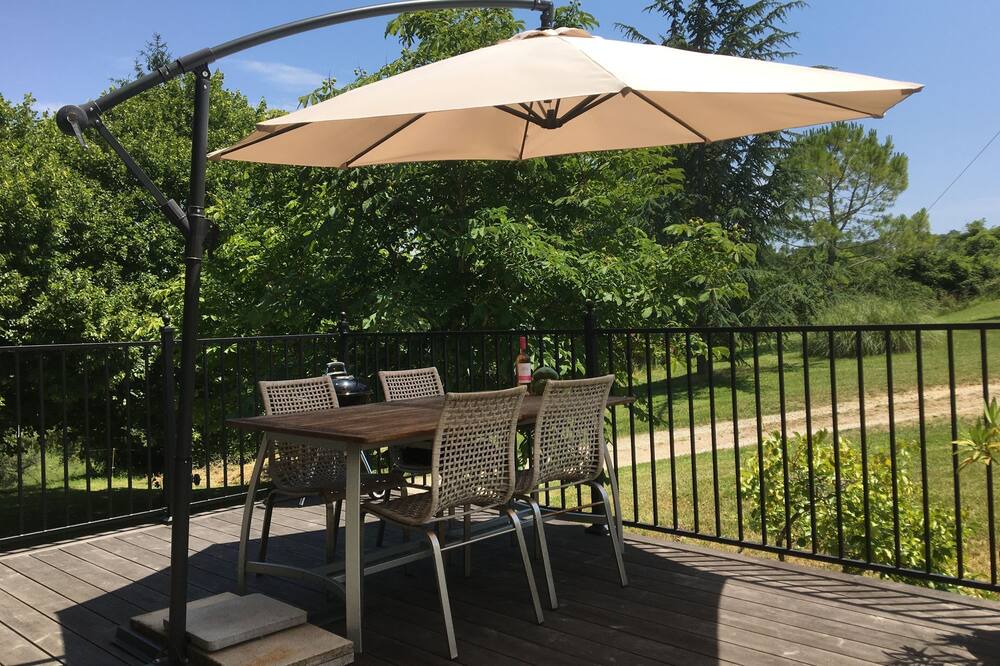 Photo of Patio Balcony in Lapenne