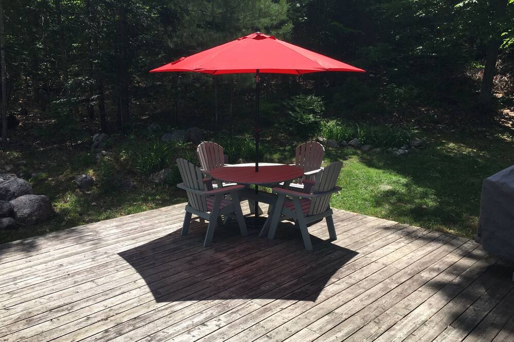 Photo of Patio Balcony in Gilmour