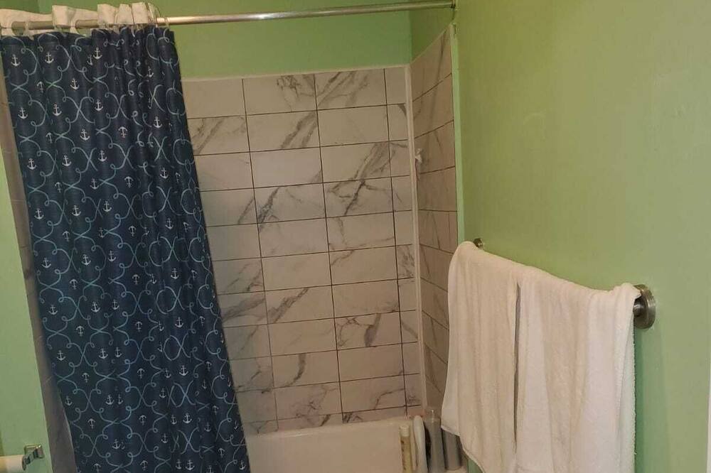 Photo of Bathroom in Lickdale