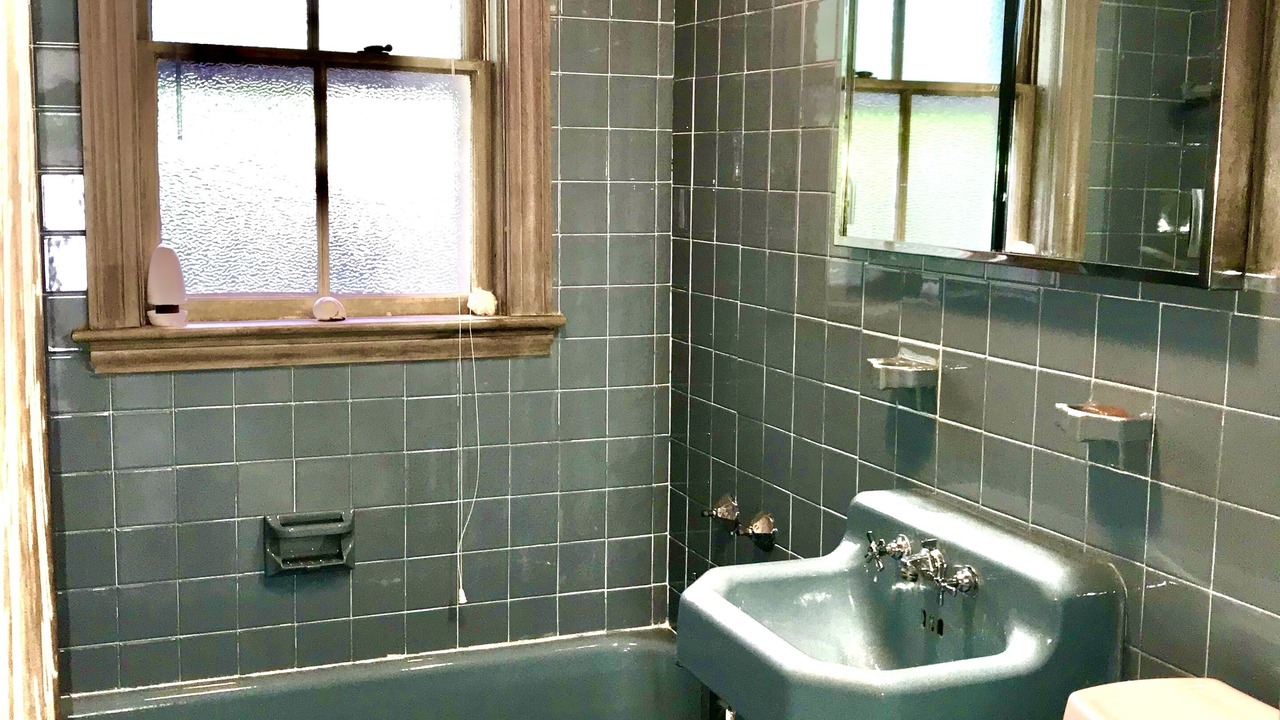 Photo of Bathroom in Waveland