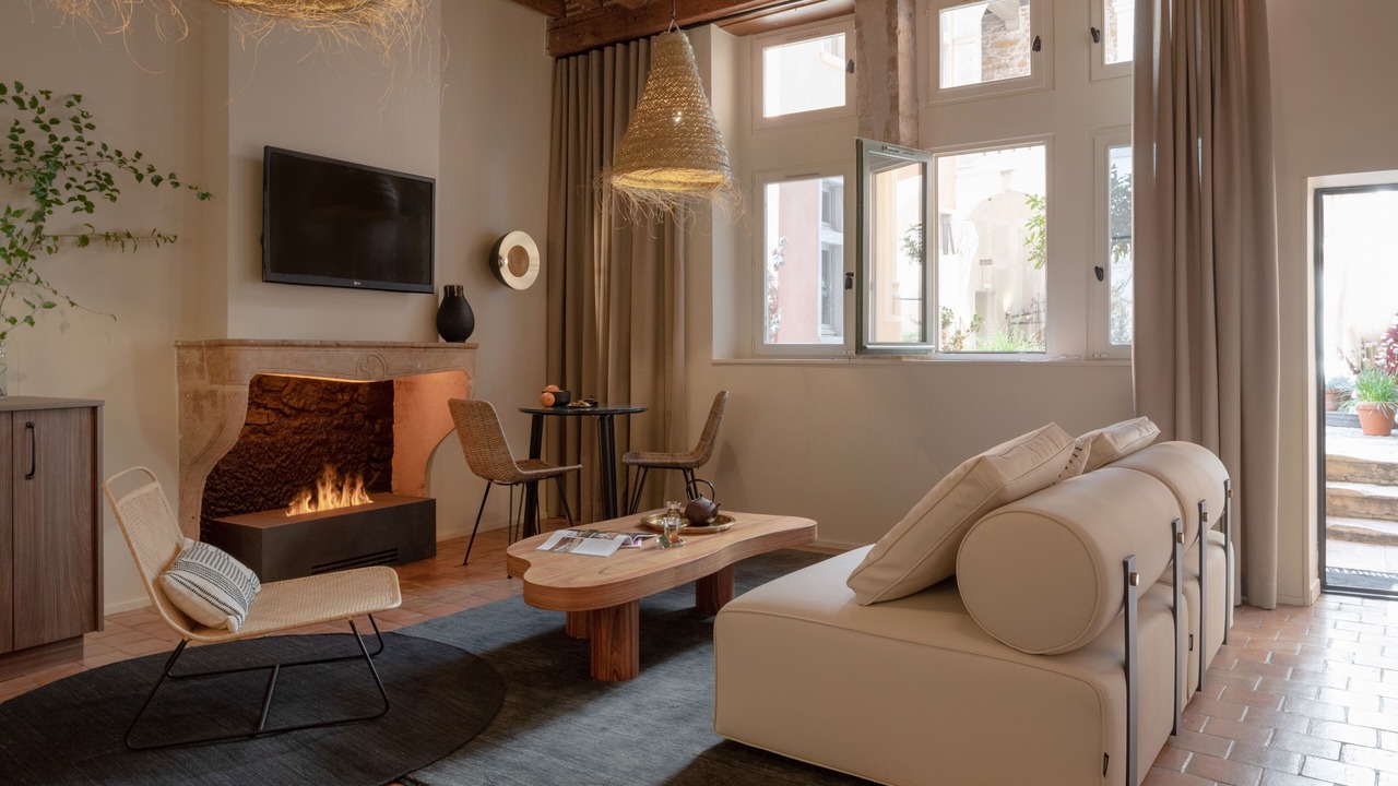 Photo of Others in Old Lyon