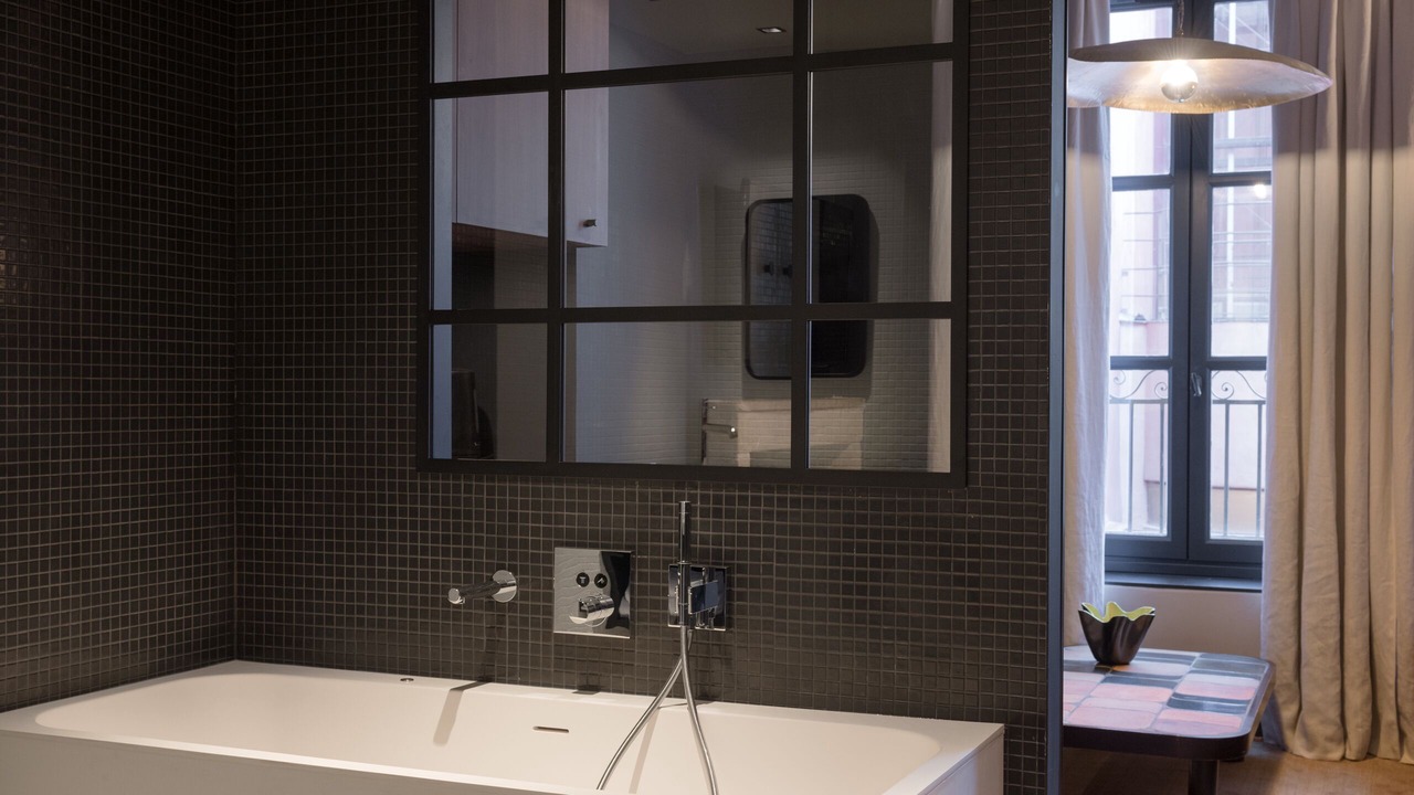 Photo of Others in Old Lyon