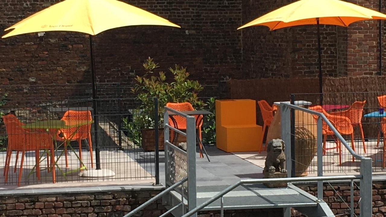 Photo of Others in Arras