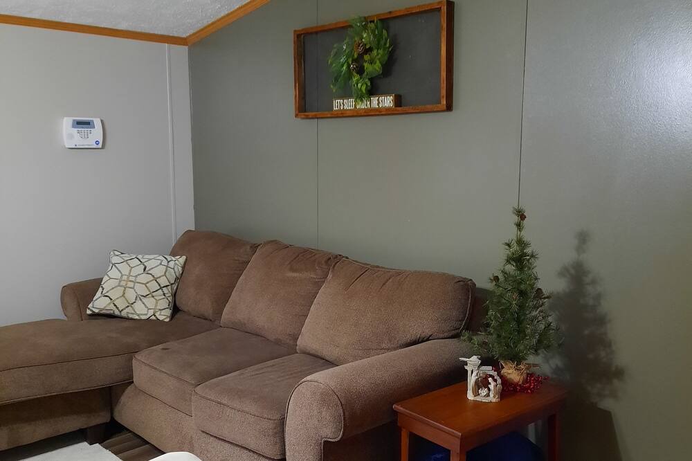 Photo of Livingroom in Genesee